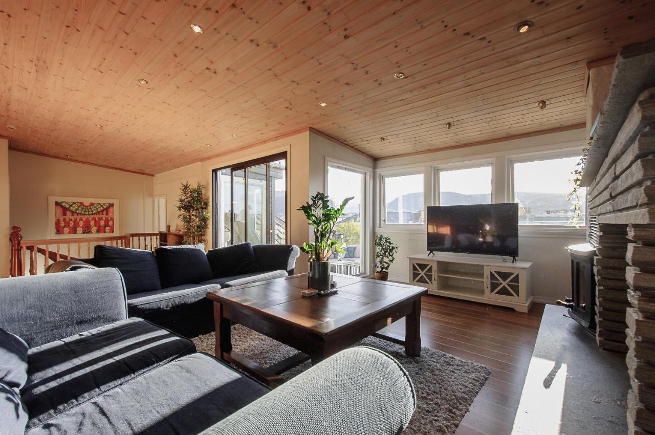 Spacious Penthouse With Grand Terrace Bergen Kültér fotó